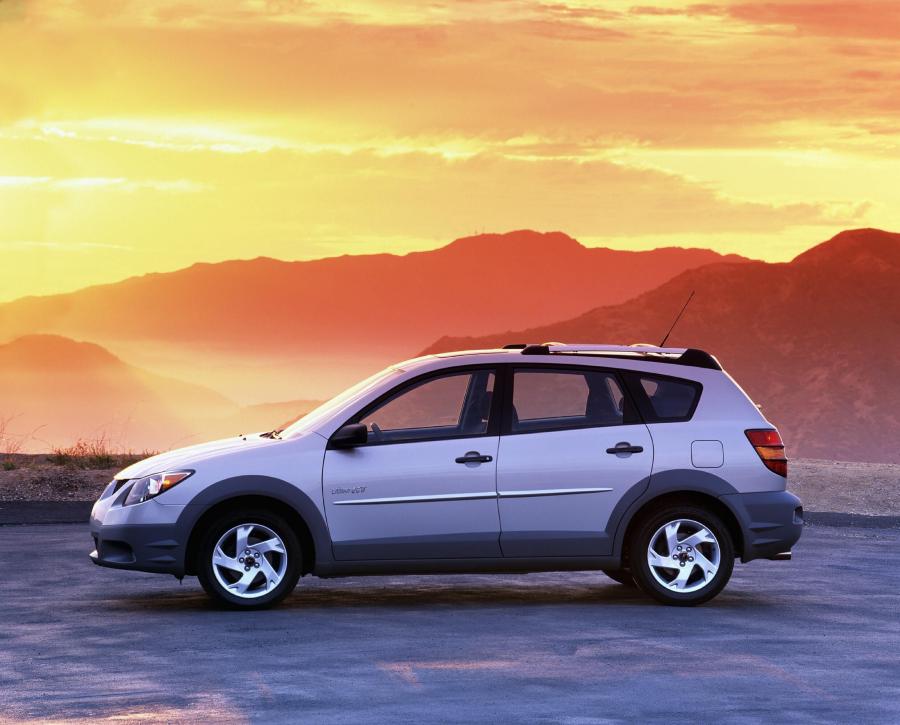  Pontiac Vibe GT 2003 года  (фото 28 из 34)